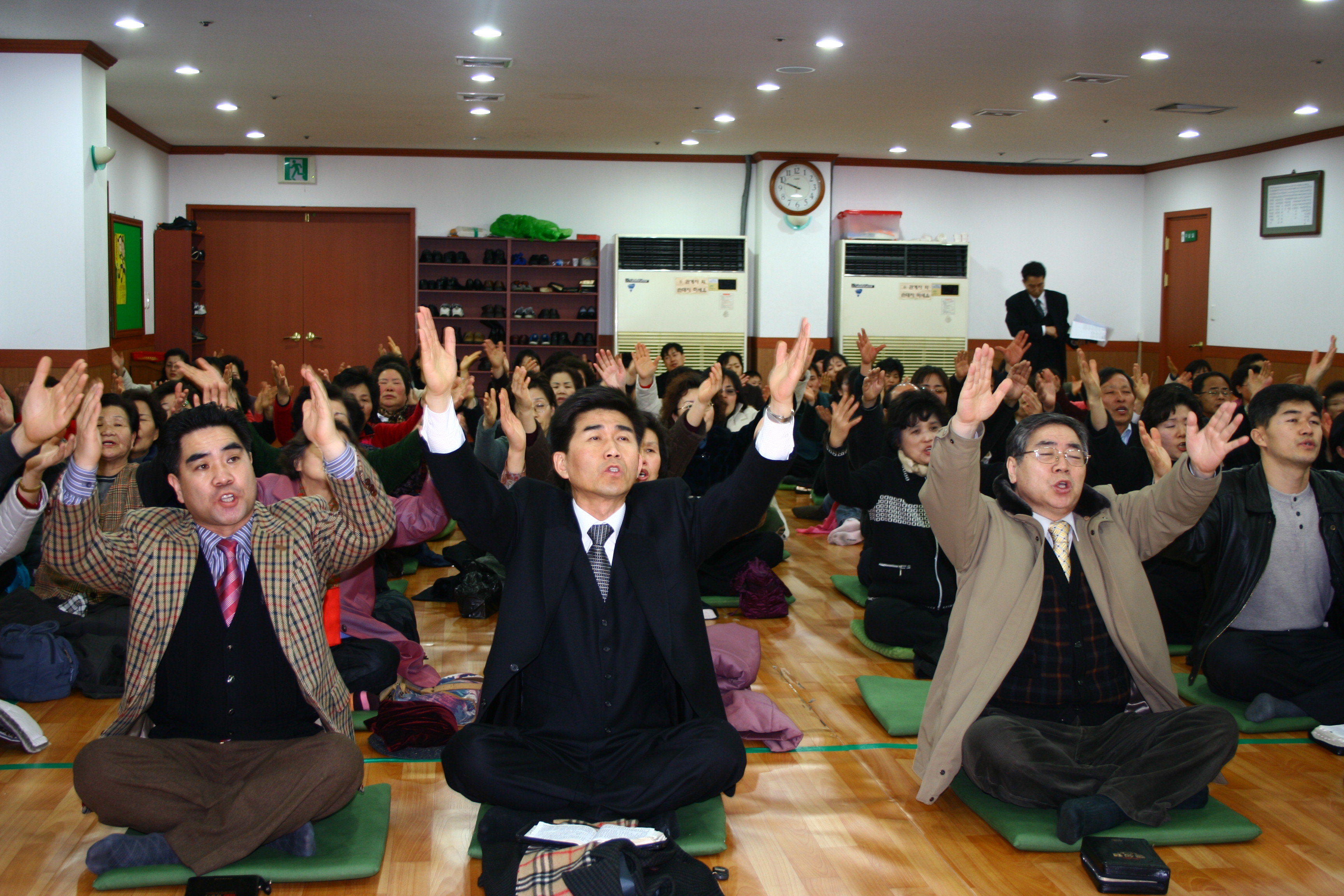 금요전교인심야기도회1.jpg